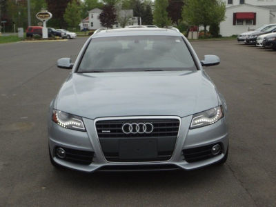 2011 Audi A4  2.0T Prestige