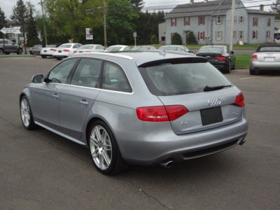 2011 Audi A4  2.0T Prestige
