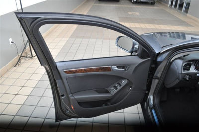 2013 Audi A4  2.0T Premium quattro