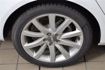 2013 Audi A4  2.0T Premium quattro