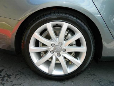 2013 Audi A4  Premium Plus