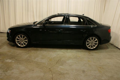 2013 Audi A4  2.0T Premium quattro