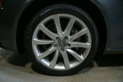 2013 Audi A4  2.0T Premium quattro