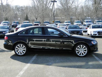 2013 Audi A4  2.0T Premium quattro