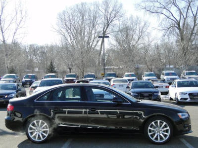 2013 Audi A4  2.0T Premium quattro