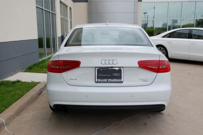 2013 Audi A4  2.0T Premium quattro