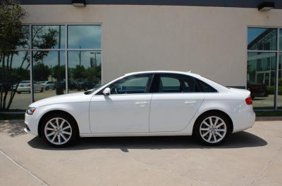 2013 Audi A4  2.0T Premium quattro