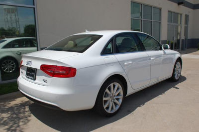 2013 Audi A4  2.0T Premium quattro
