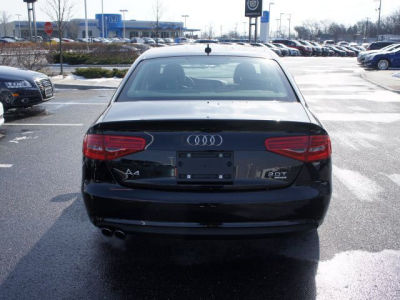 2013 Audi A4  2.0T Premium quattro