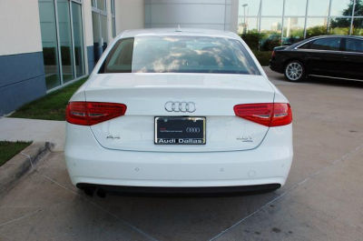2013 Audi A4  2.0T Premium quattro