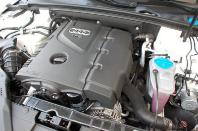 2013 Audi A4  2.0T Premium quattro
