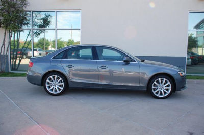 2013 Audi A4  2.0T Premium quattro