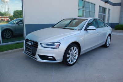 2013 Audi A4  2.0T Premium quattro