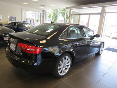 2013 Audi A4  2.0T Premium quattro