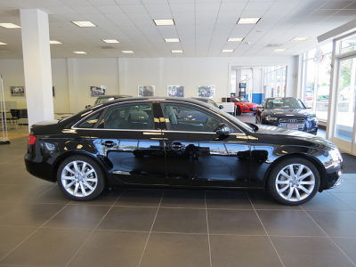 2013 Audi A4  2.0T Premium quattro