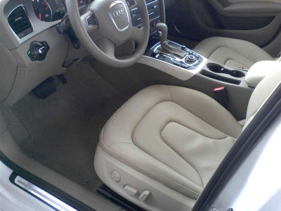 2012 Audi A4  2.0T Premium quattro