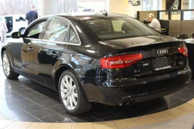 2013 Audi A4  Premium Plus