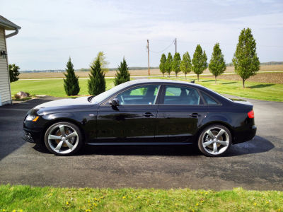 2012 Audi A4  2.0T Premium quattro