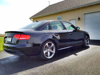 2012 Audi A4  2.0T Premium quattro