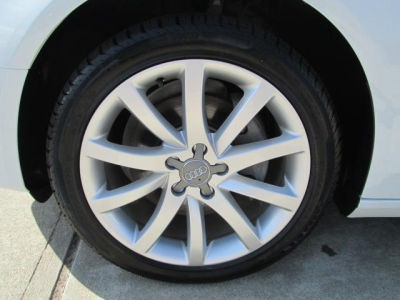 2013 Audi A4  2.0T Premium quattro