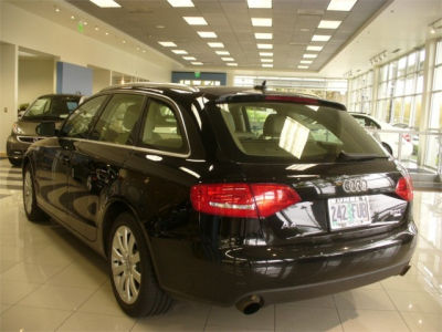 2012 Audi A4  2.0T Avant quattro Premium