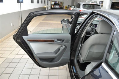 2013 Audi A4  2.0T Premium quattro