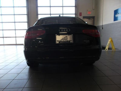 2013 Audi A4  2.0T Premium quattro