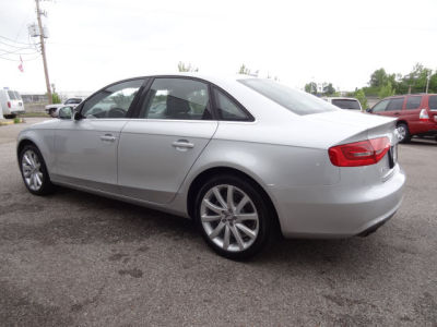 2013 Audi A4  2.0T Premium quattro