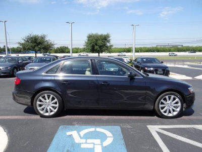 2013 Audi A4  2.0T Premium