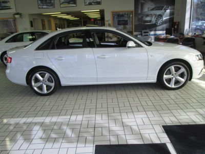 2012 Audi A4  2.0T Premium quattro