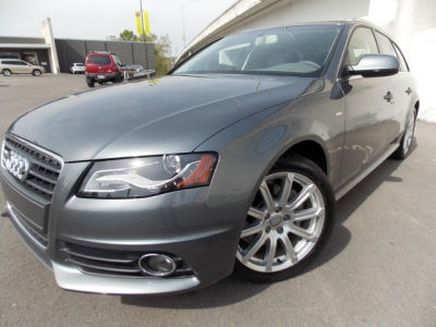2012 Audi A4  2.0T Avant quattro Premium