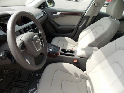 2012 Audi A4  2.0T Avant quattro Premium