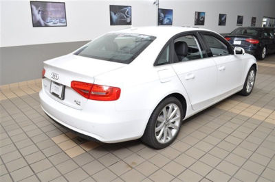 2013 Audi A4  2.0T Premium quattro