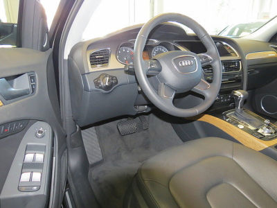 2013 Audi A4  2.0T Premium quattro