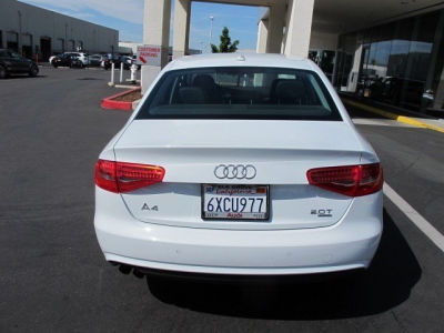 2013 Audi A4  Premium Plus