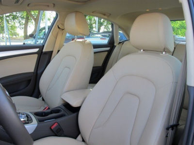 2013 Audi A4  Premium Plus