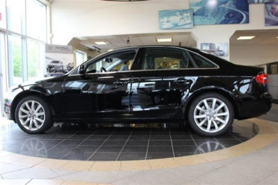2013 Audi A4  Premium Plus