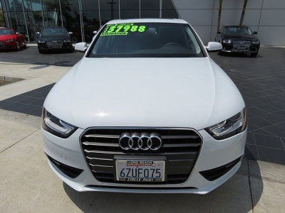 2013 Audi A4  Premium Plus