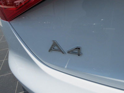 2013 Audi A4  Premium Plus