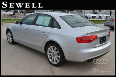 2013 Audi A4  2.0T Premium