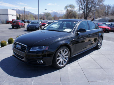 2012 Audi A4  2.0T Premium quattro