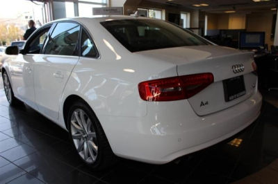 2013 Audi A4  Premium Plus
