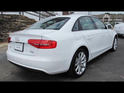 2013 Audi A4  2.0T Premium quattro