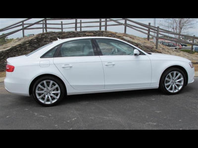 2013 Audi A4  2.0T Premium quattro