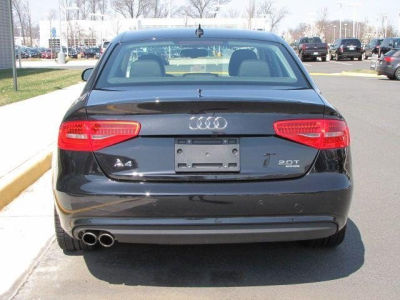 2013 Audi A4  2.0T Premium quattro