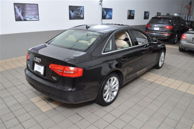 2013 Audi A4  2.0T Premium quattro