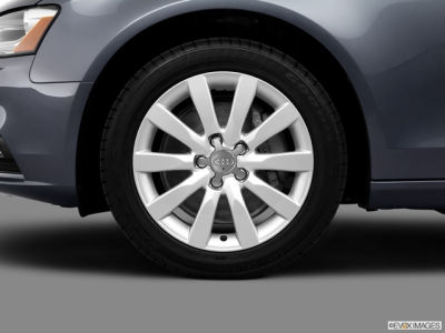 2013 Audi A4  2.0T Premium quattro