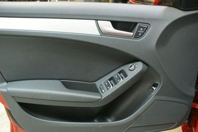 2013 Audi A4  2.0T Premium quattro