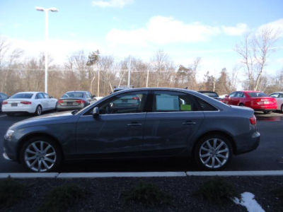 2013 Audi A4  2.0T Premium quattro