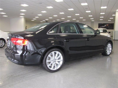 2013 Audi A4  2.0T Premium quattro